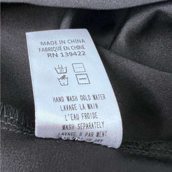 Tobi Black Plunging Vneck Lace Sleeves & Sheer Lace Back Mini Dress Size Medium - Picture 10 of 11